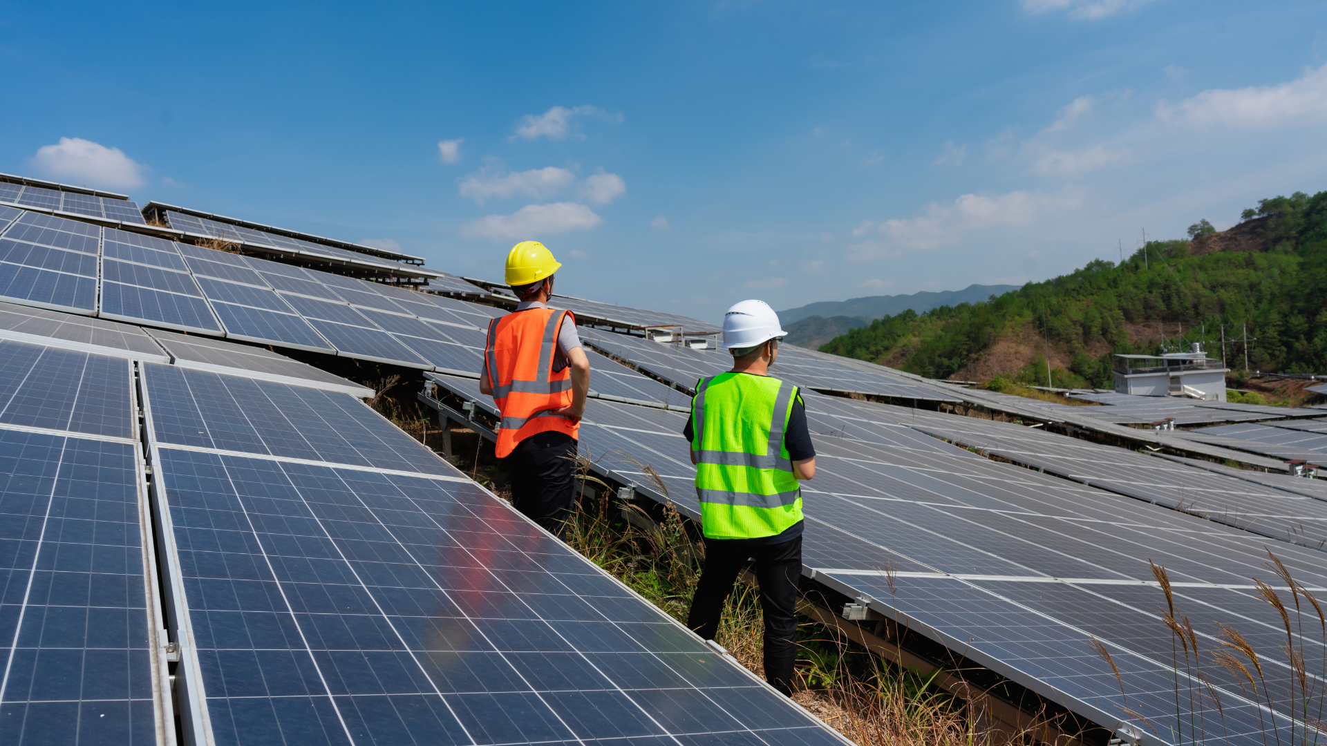 Solar Power Plant Construction